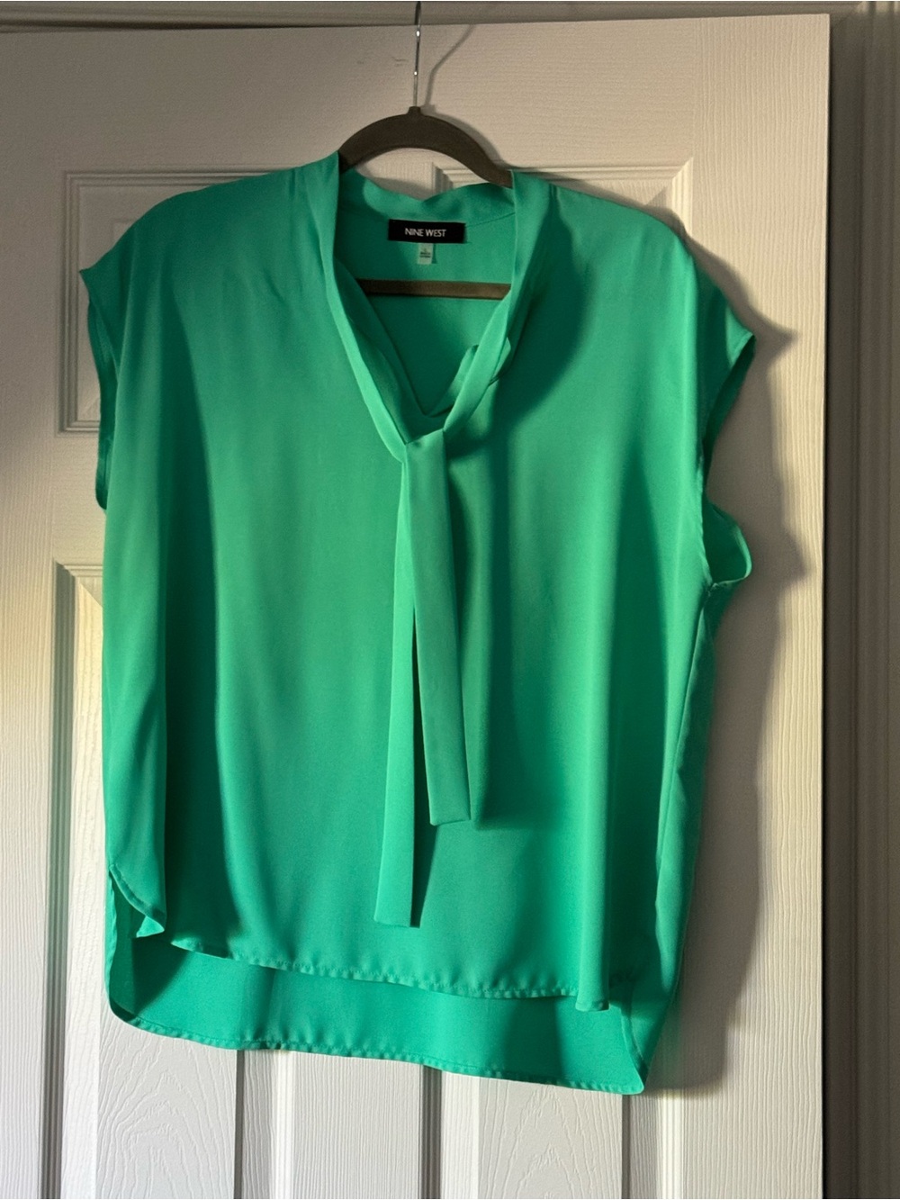 Nine West Teal Green Tie-Neck Cap Sleeve Blouse